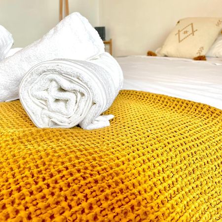 Luxury Suites Minerva Beach 贝纳尔马德纳 外观 照片