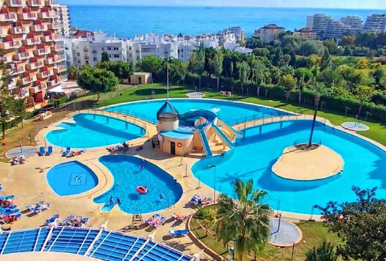 Luxury Suites Minerva Beach 贝纳尔马德纳 外观 照片