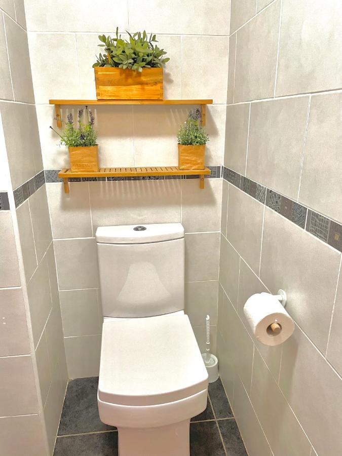 Luxury Suites Minerva Beach 贝纳尔马德纳 外观 照片